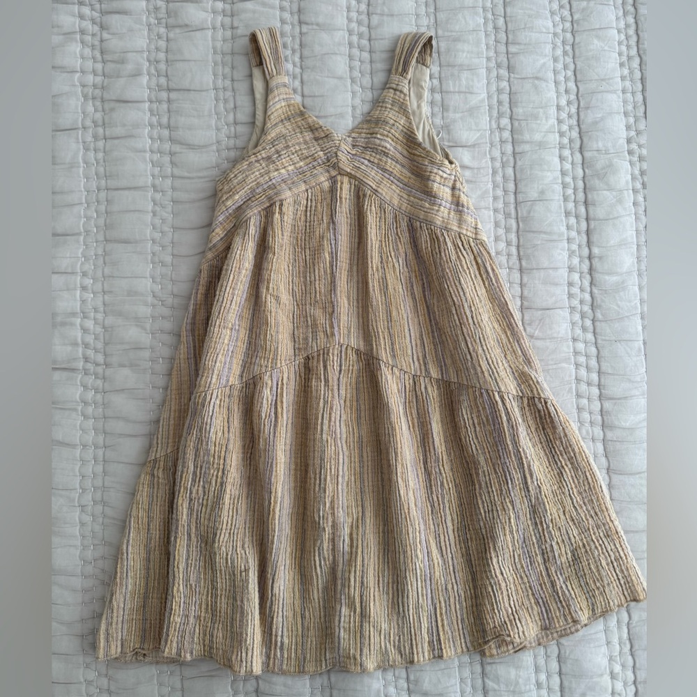 ZARA - Size 8 - Beige and Purple Textured Dress